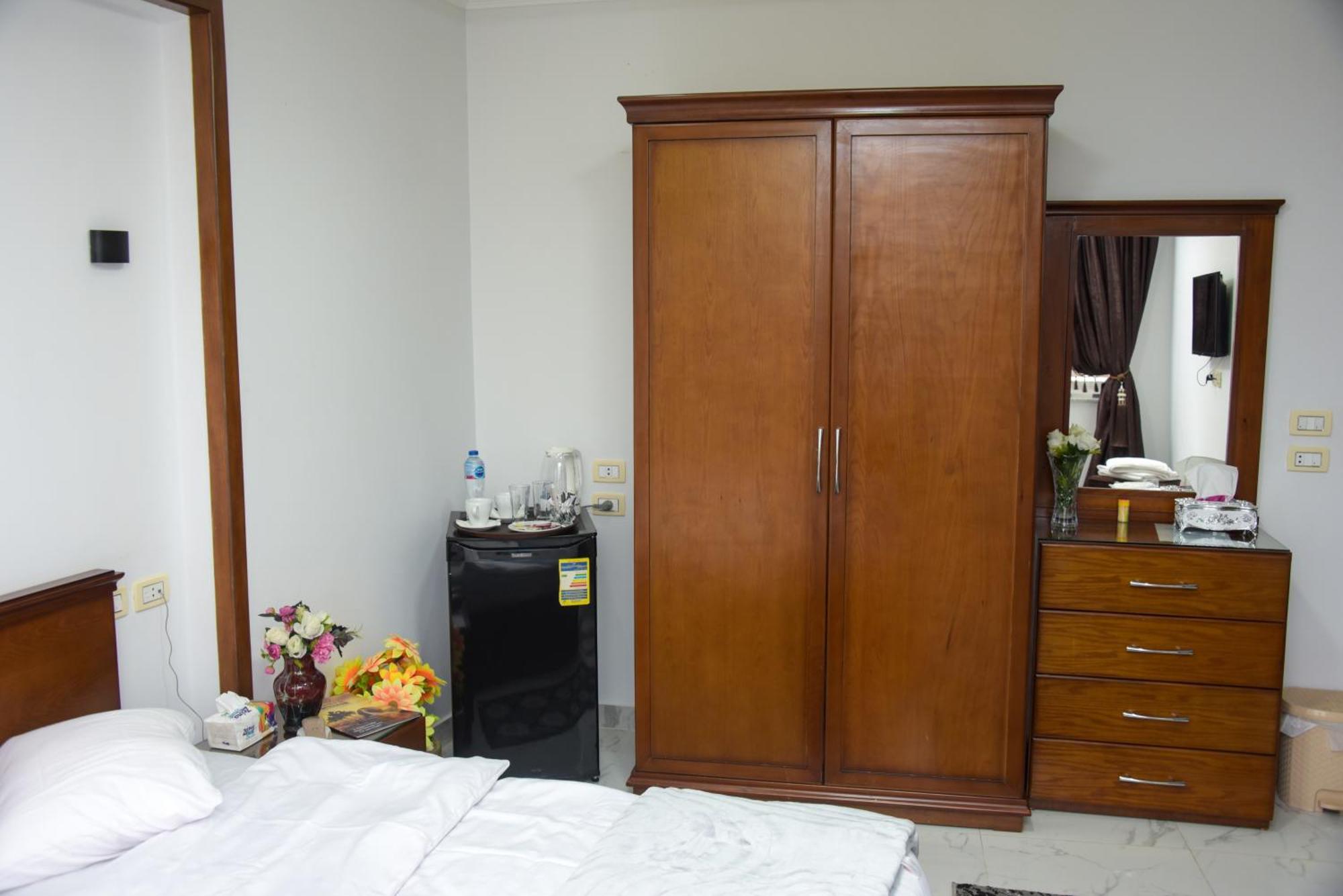 New Asser Hotel Pyramid Kafrat al Jabal Luaran gambar